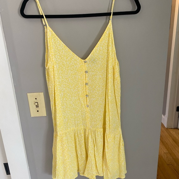 Wild Fable Yellow Romper - Picture 6 of 6